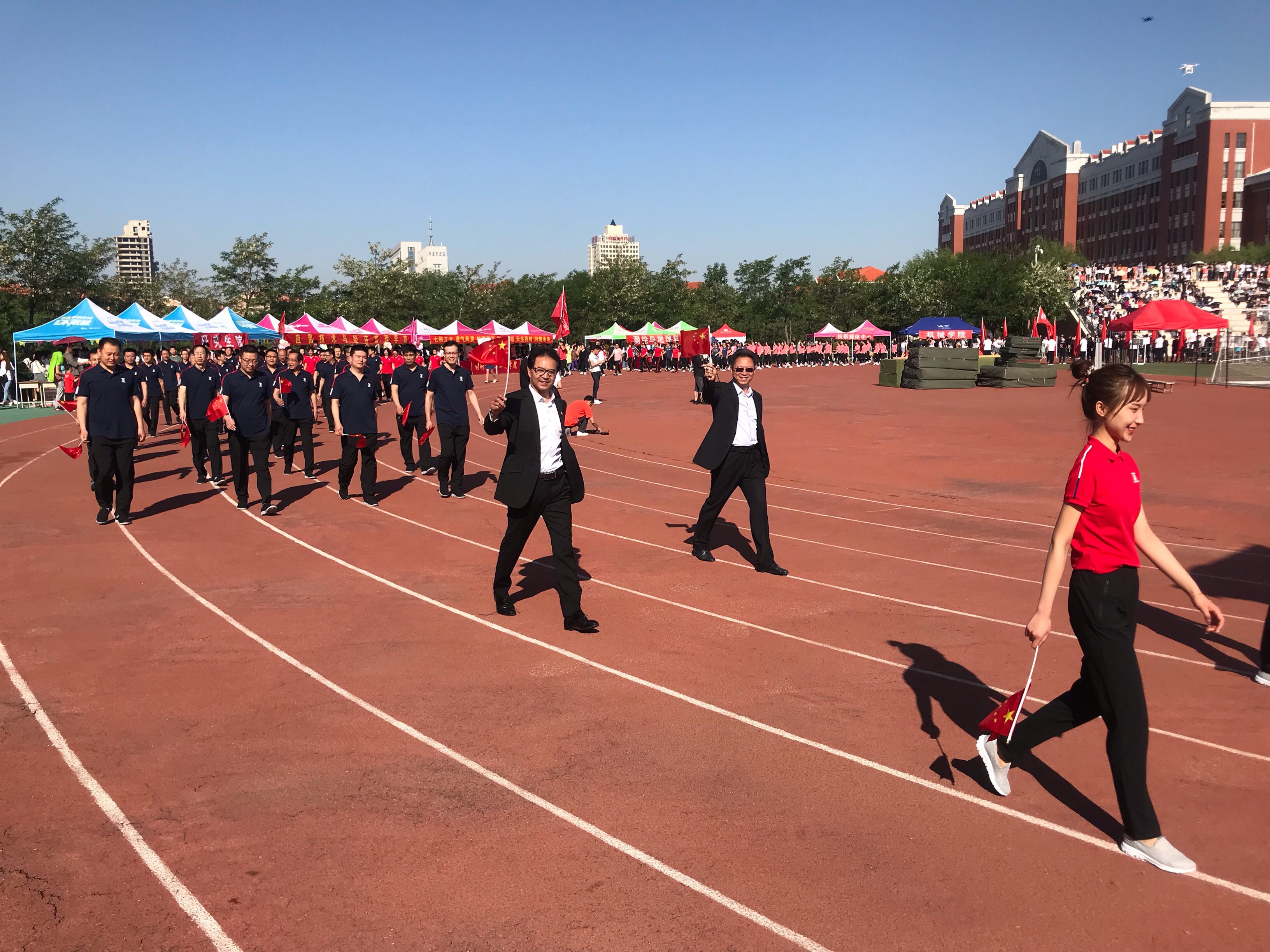 我院师生在学校第46届运动会上再创佳绩